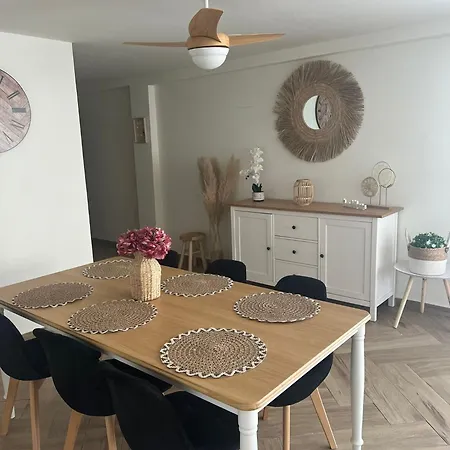 Beachfront With Sea View * Салоу