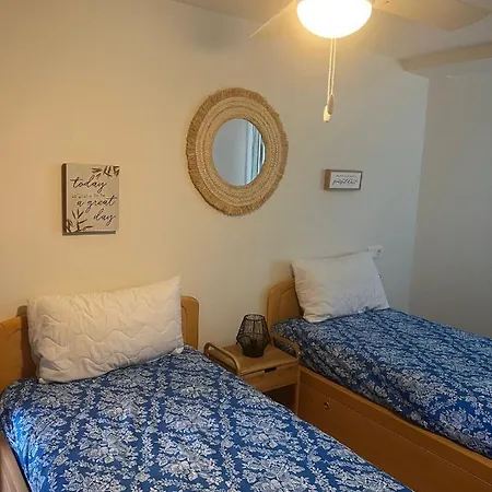 Beachfront With Sea View Apartment
