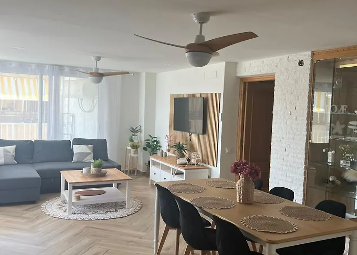 Beachfront With Sea View Appartamento