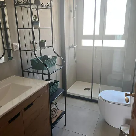 Beachfront With Sea View Apartament Salou